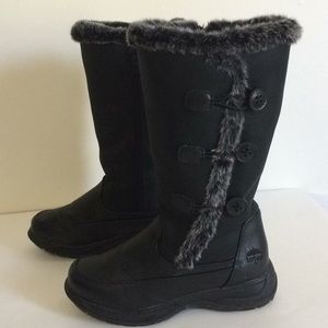 TOTES Faux Fur Trimmed Boots With Zippers